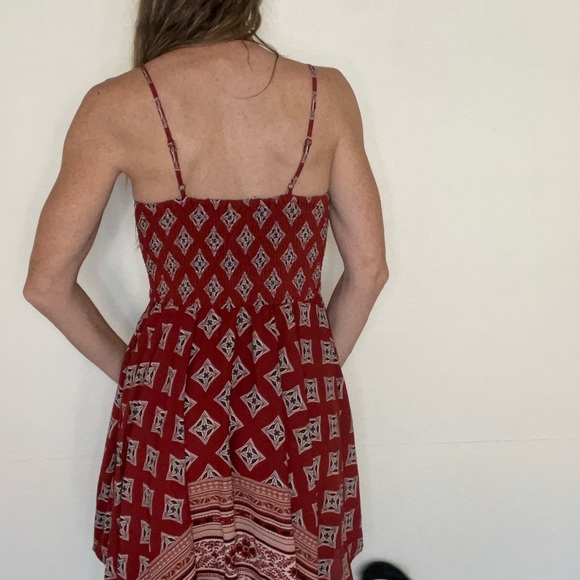 ♥️Xhilaration Red Geometric Mini Dress - Picture 6 of 9